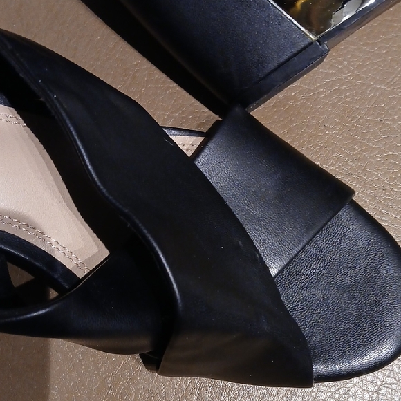 Impo Women's Black Wedge Sandals - Picture 8 of 11